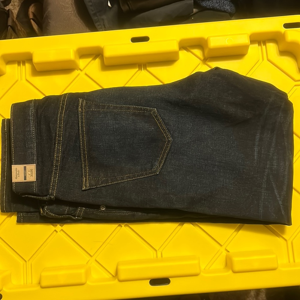 Abercrombie Stretch Skinny Jeans Mens 31x30 Dark Whiskered Wash Stretch Denim.